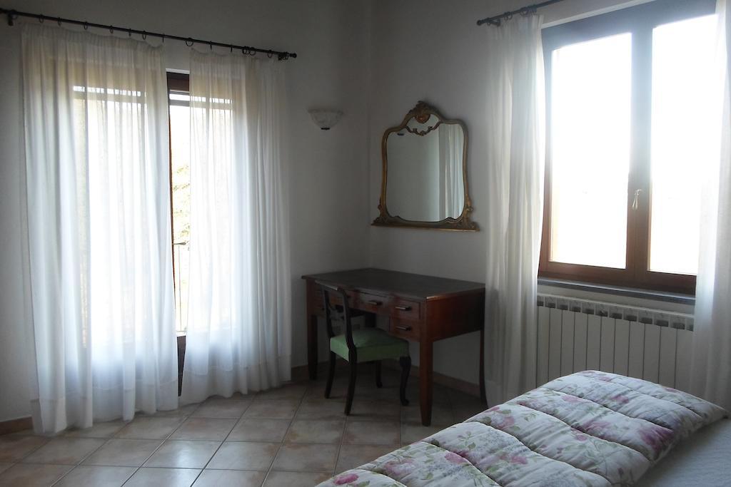 I Lecci Bed & Breakfast Lerici Phòng bức ảnh